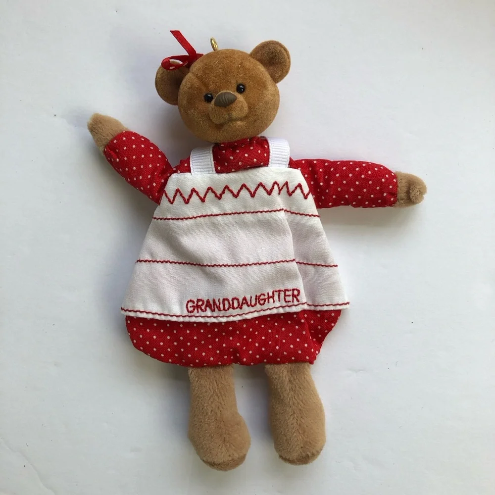 Hallmark Keepsake Ornament Granddaughter 2002